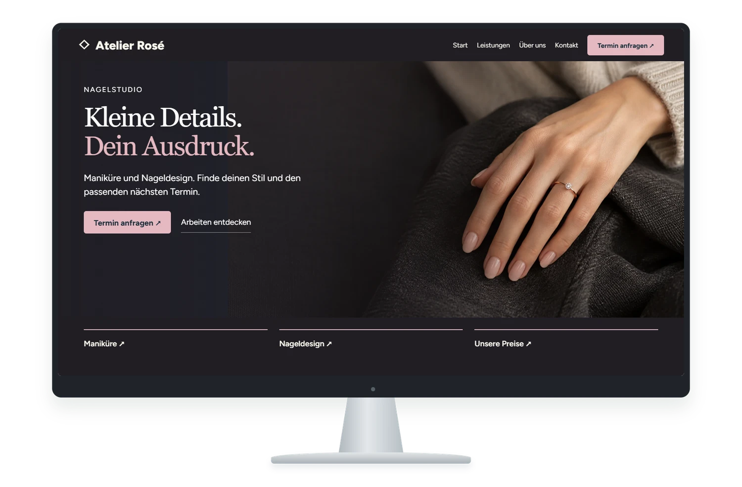 Fiktives Website Designbeispiel für Nagelstudio auf einem Monitor