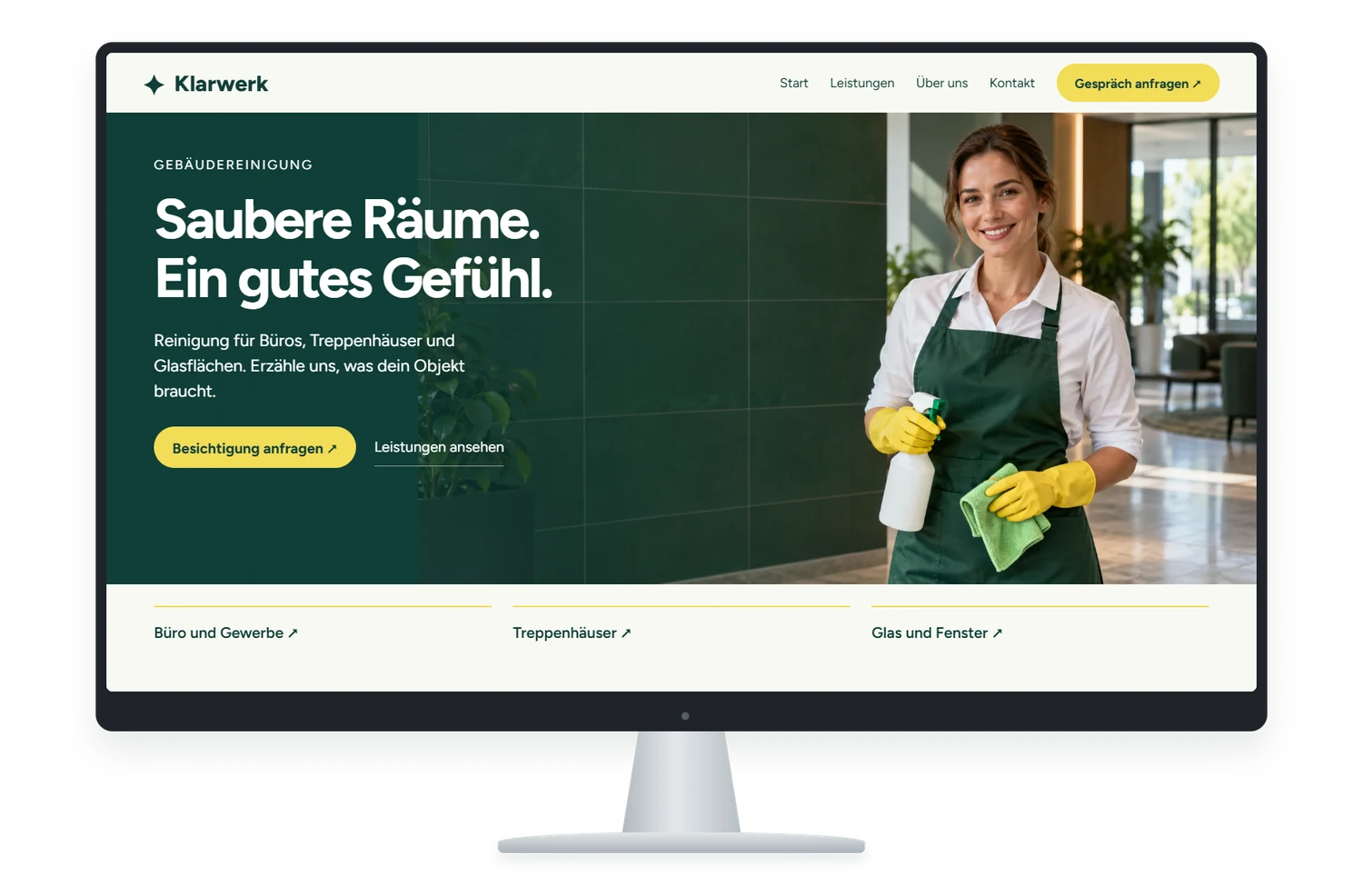 Fiktives Website Designbeispiel für Gebäudereinigung auf einem Monitor