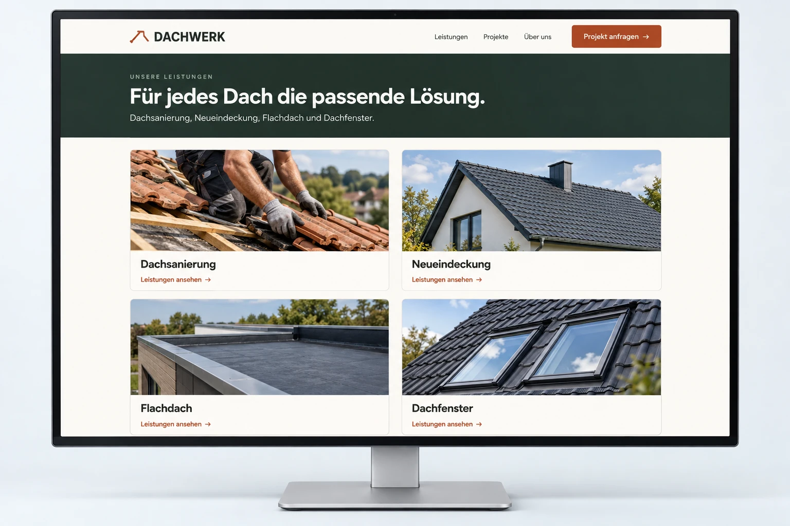 DACHWERK Leistungsübersicht auf einem Bildschirm mit eigenen Bildern für Dachsanierung, Neueindeckung, Flachdach und Dachfenster